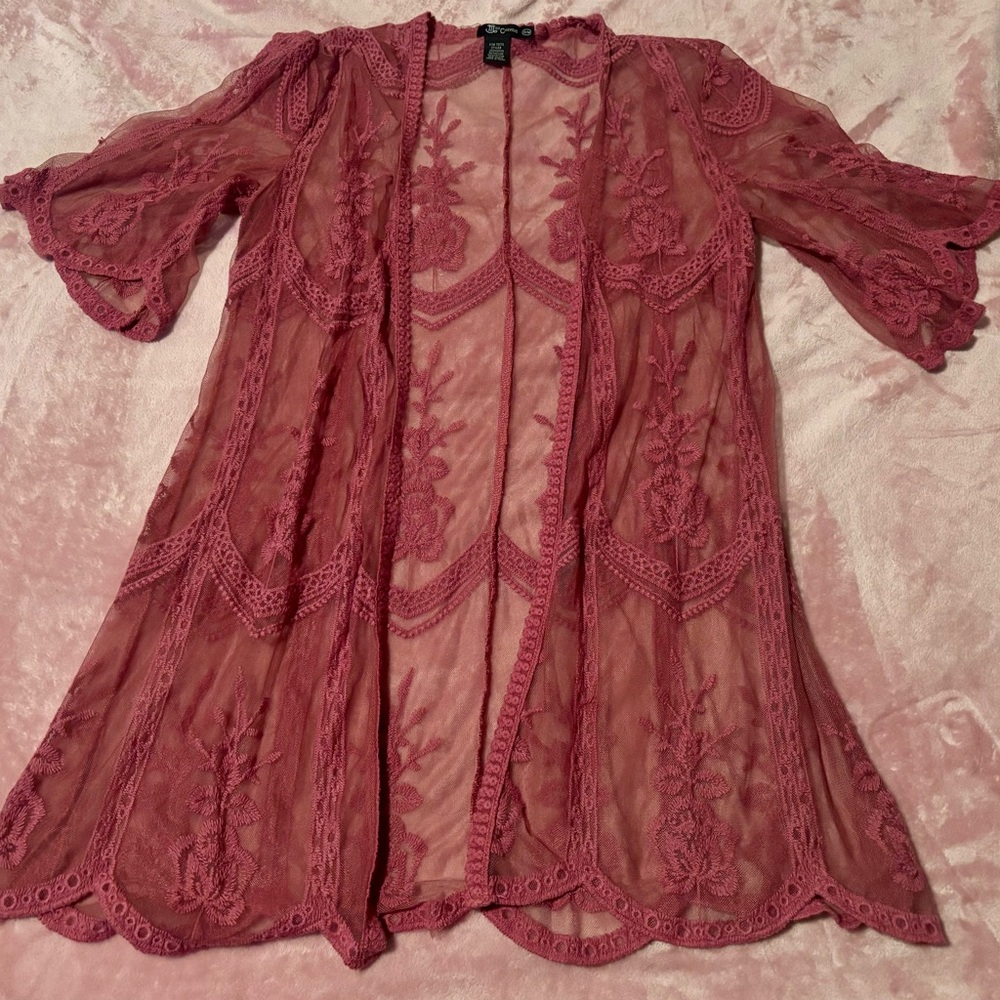 Miss Chievous Pink Lace Short Sleeve Kimono